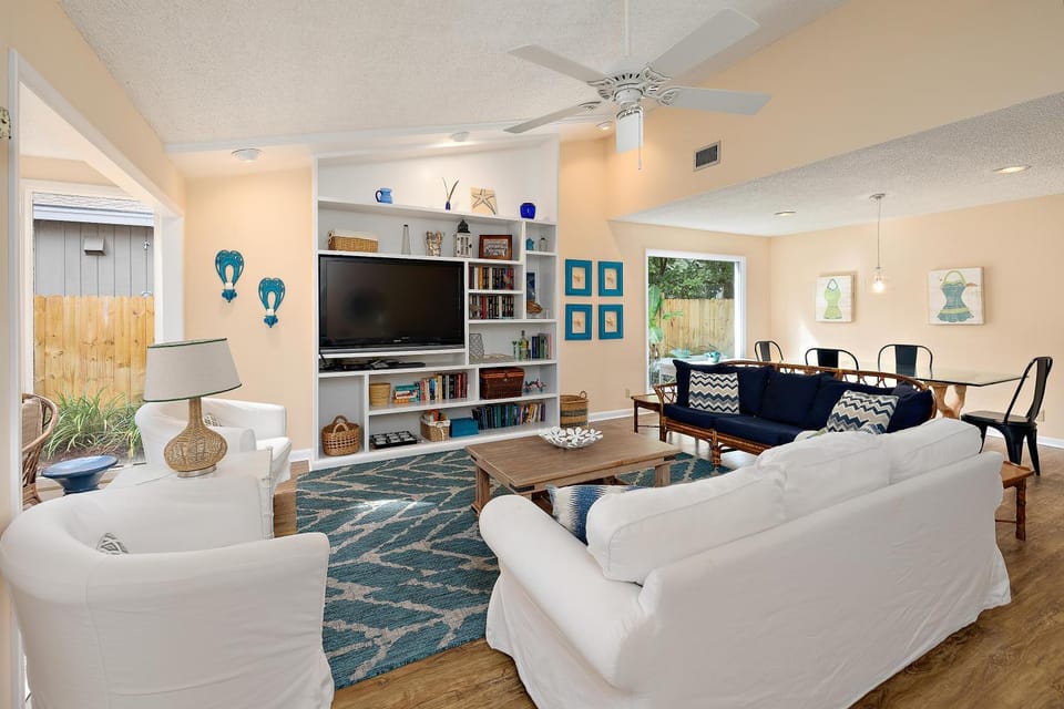2108 Bruce Drive House in Saint Simons Island