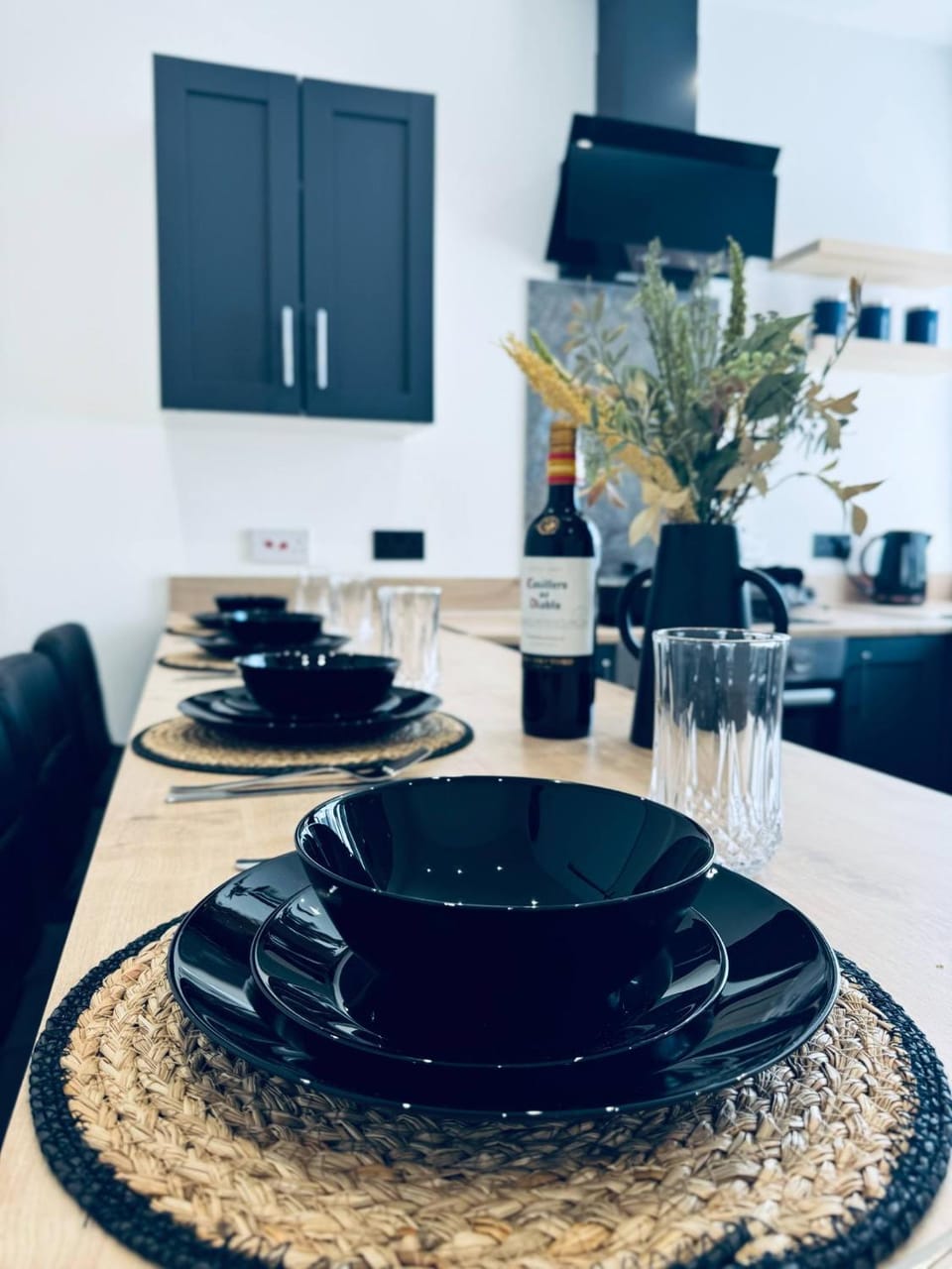 Sterling House - by Eazystays Apartment in Crewe