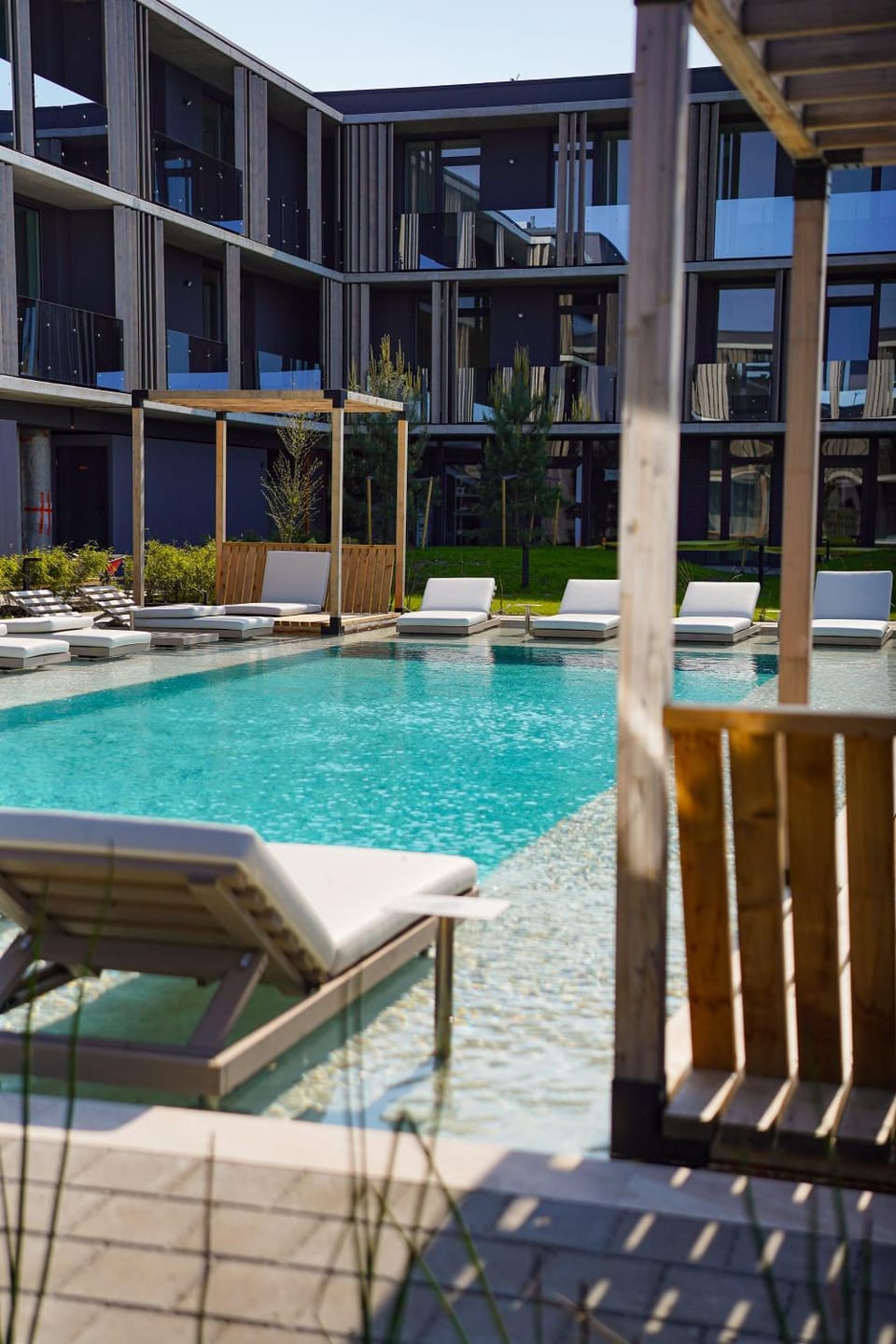 Swimming pool