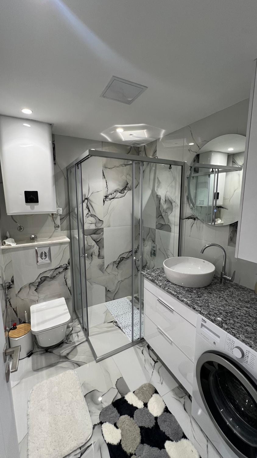 Shower, Bathroom, bidet