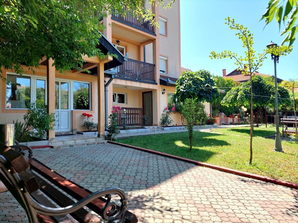 Property building, Garden, Garden view