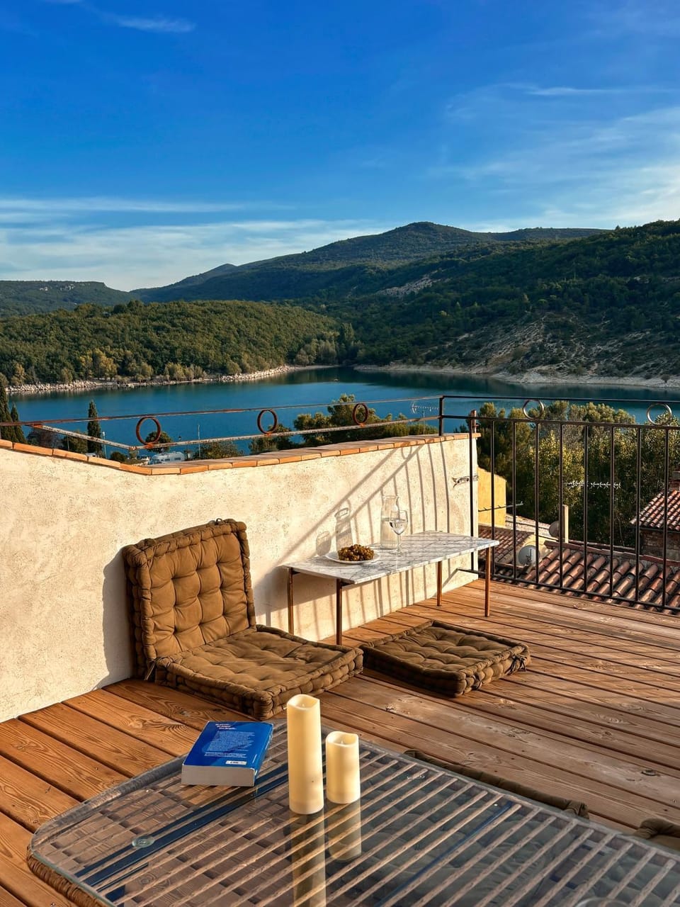 Vue Lac avec Terrasse Privée - "Lani" - Ola Verdon Apartment in Bauduen