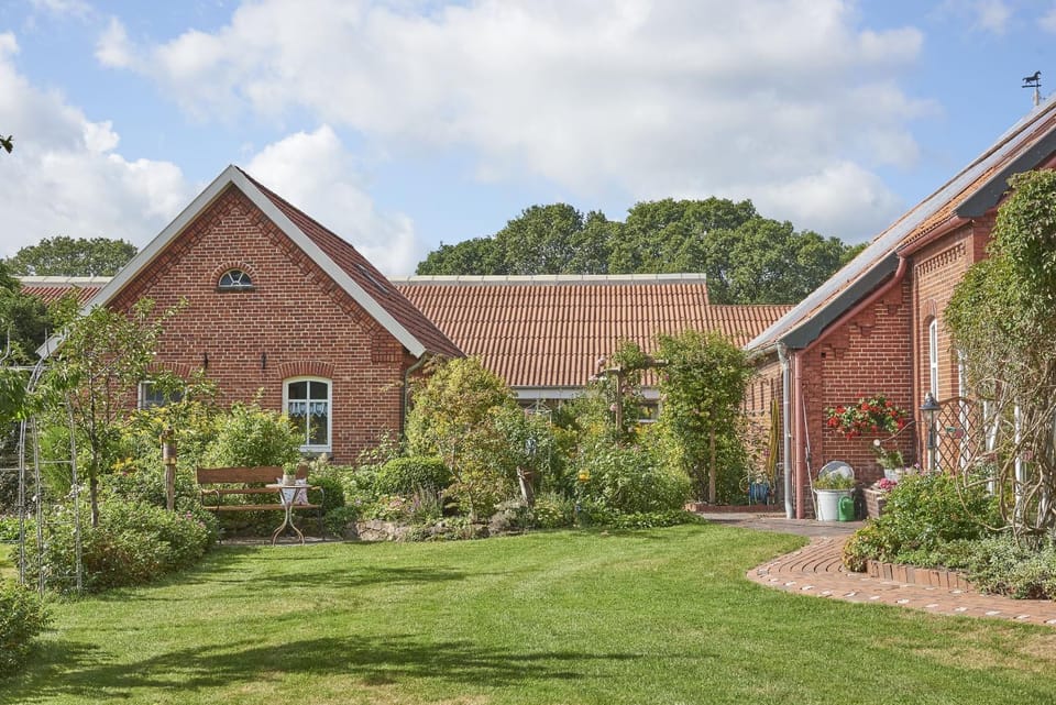 Property building, Garden