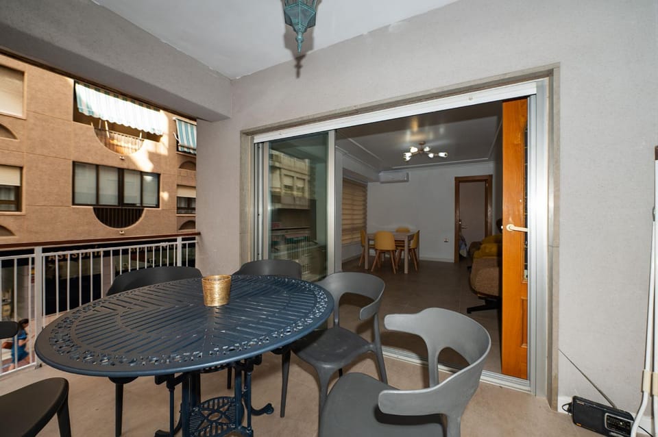 Holiday Beach Centro Apartment in Santa Pola