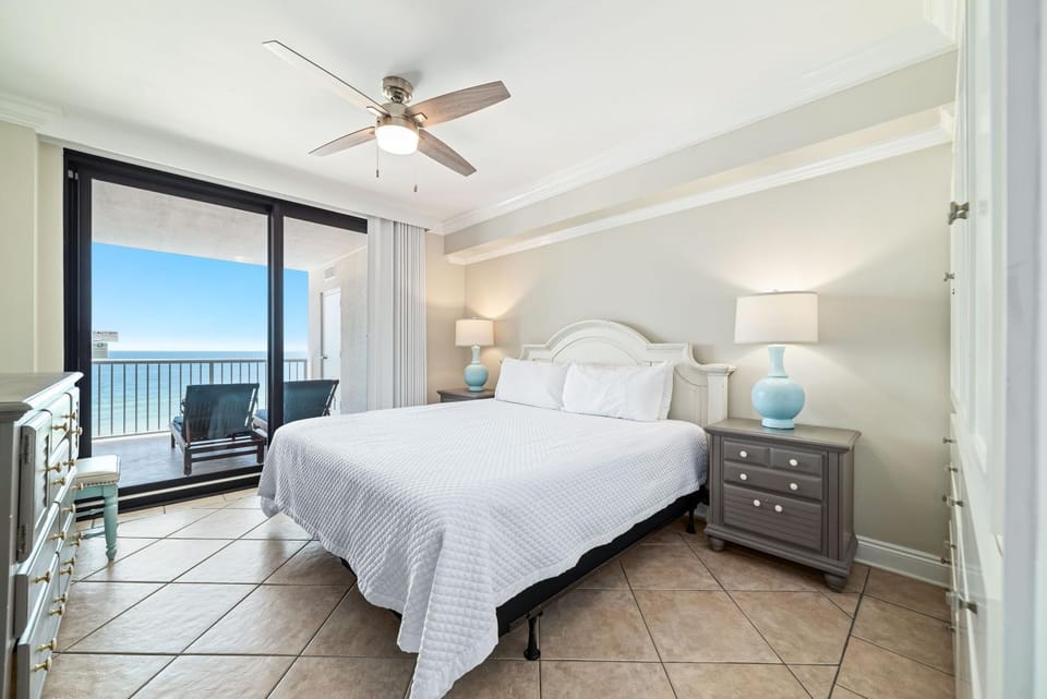 Summer House Unit 905A House in Orange Beach