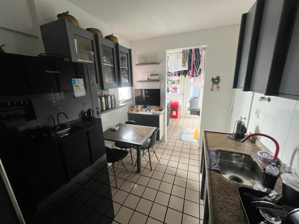Kitchen or kitchenette, Dining area, oven, pet friendly, stove, toaster