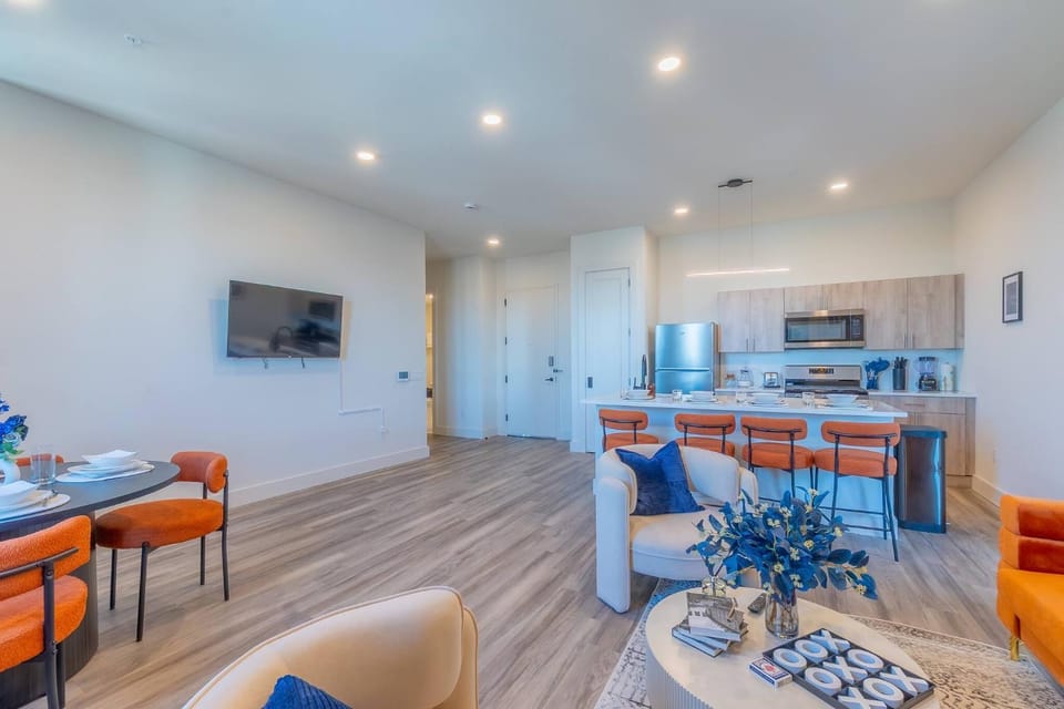 TV and multimedia, Living room, Photo of the whole room, kitchen