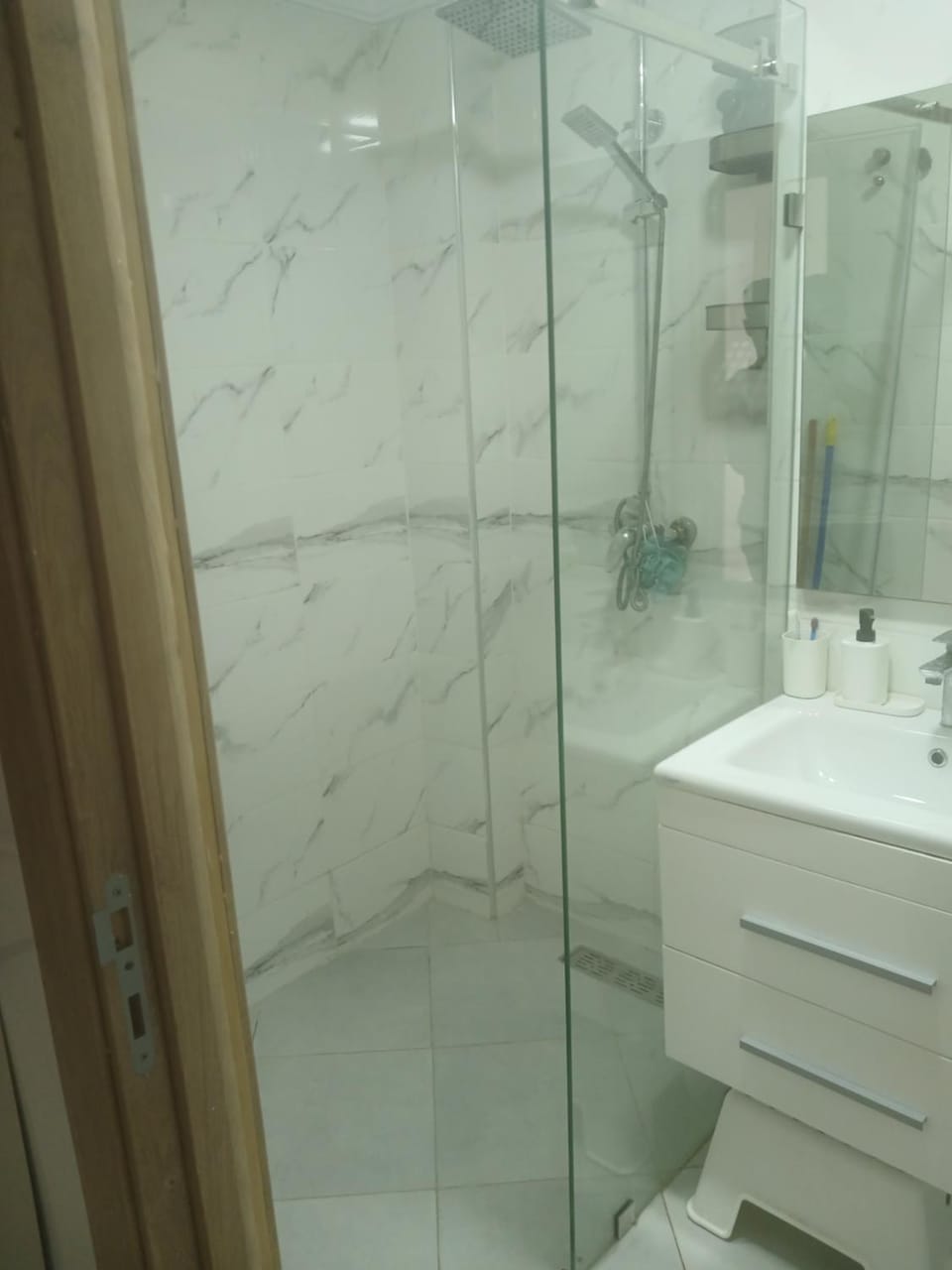 Shower, Bathroom