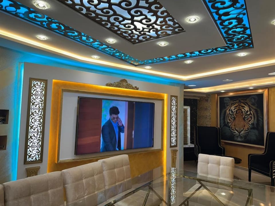 TV and multimedia, Seating area