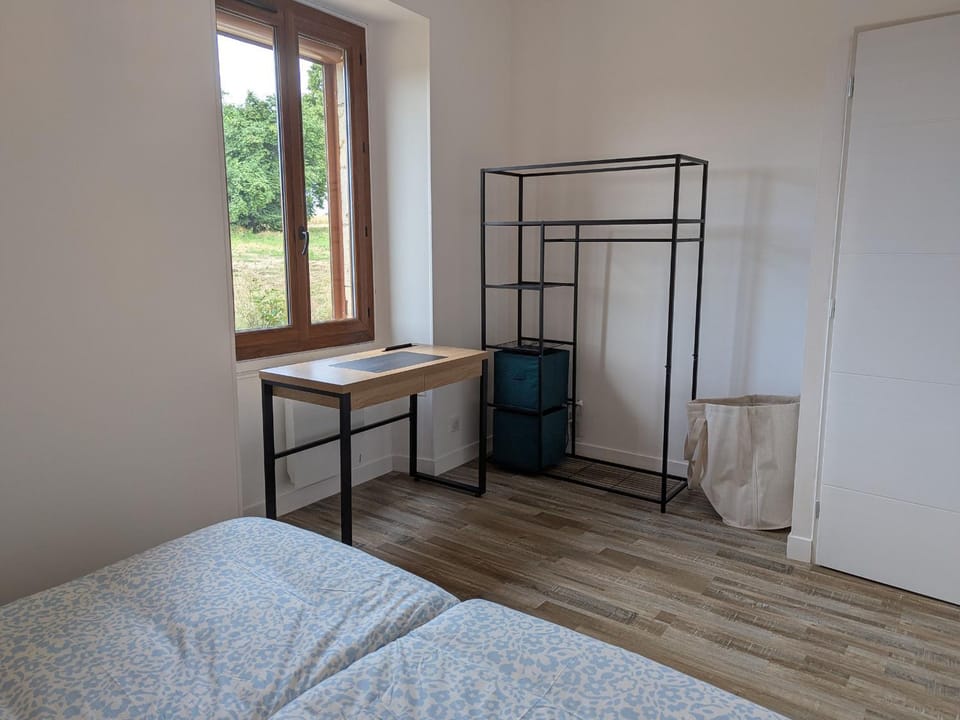 Gîte chaleureux 4 pers, terrasse, proche Loire - FR-1-590-578 House in Centre-Val de Loire