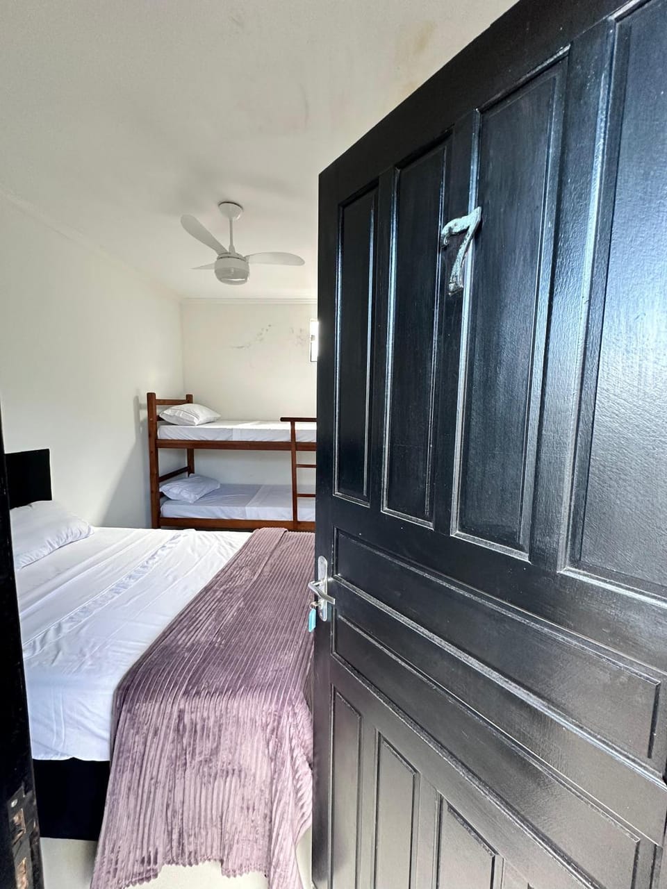 POUSADA OHANA, SUITES ao LADO DO SESC BERTIOGA, e PROXIMO A PRAIA Apartment hotel in Bertioga