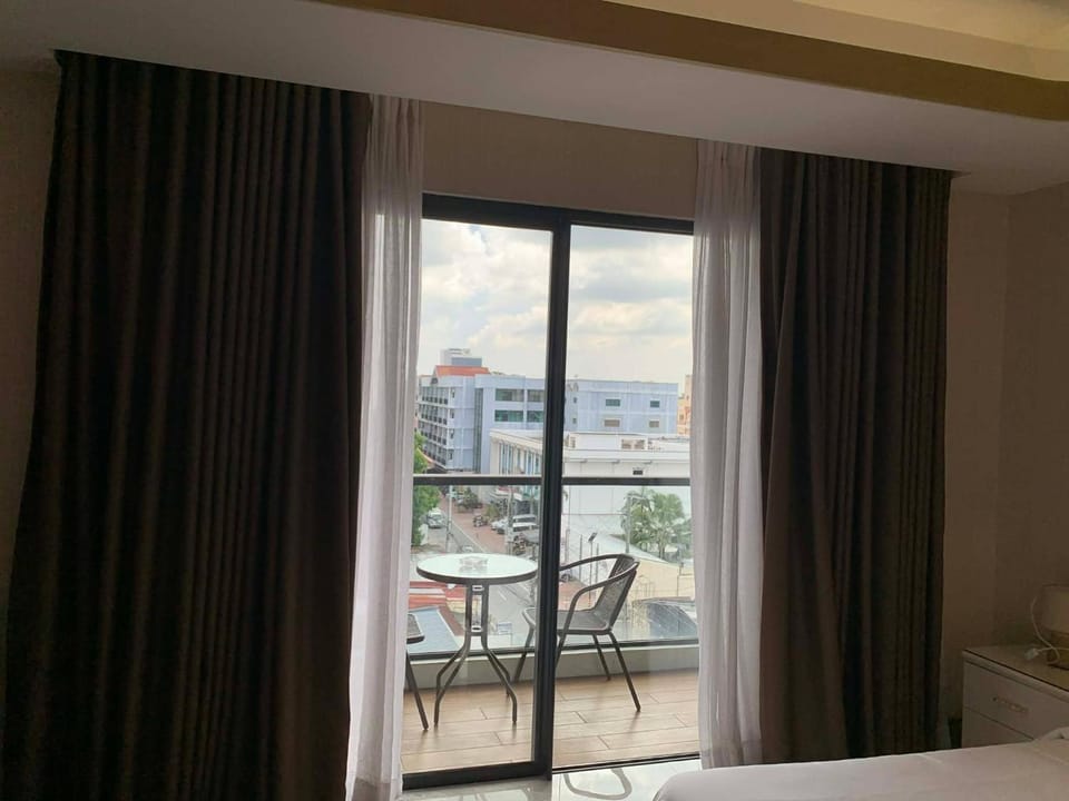 Gorgeous 1BR in One Euphoria Apartment in Angeles