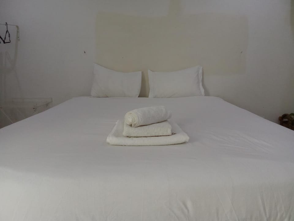Tram 28 Starting Location - 15 Apartment in Lisbon
