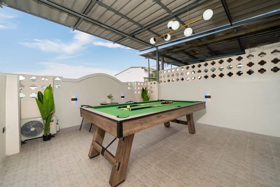 Billiard