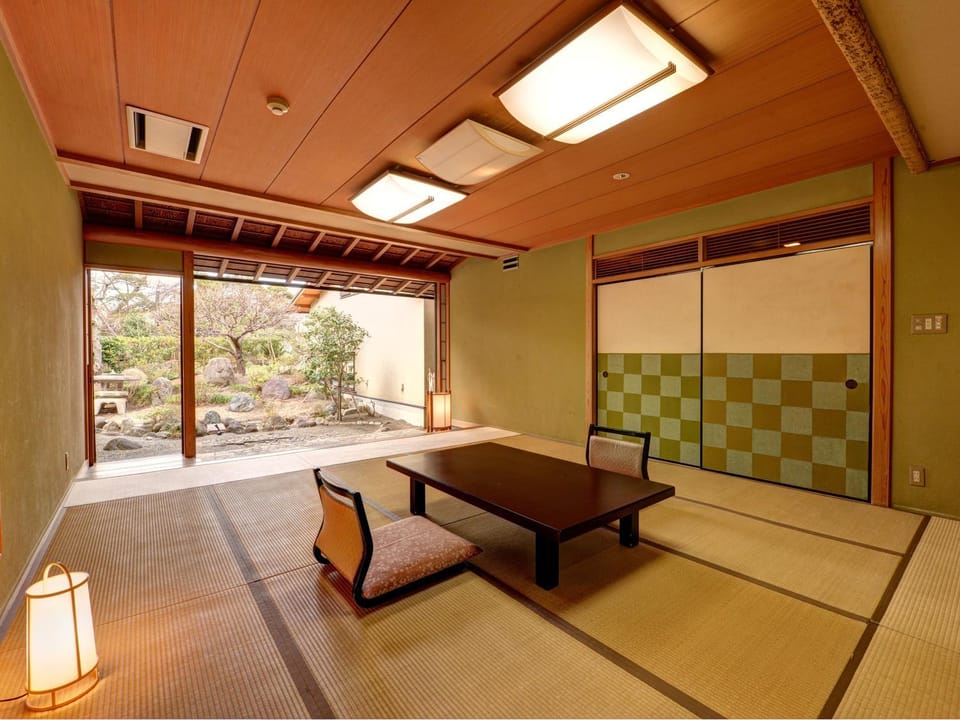 View (from property/room), Photo of the whole room
