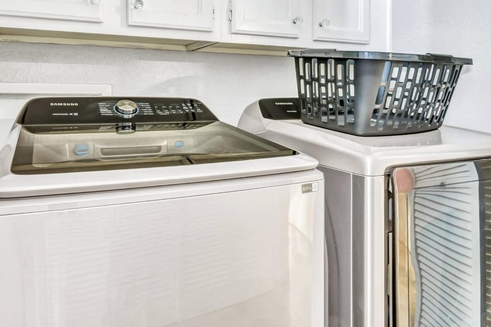 laundry, washing machine, dryer