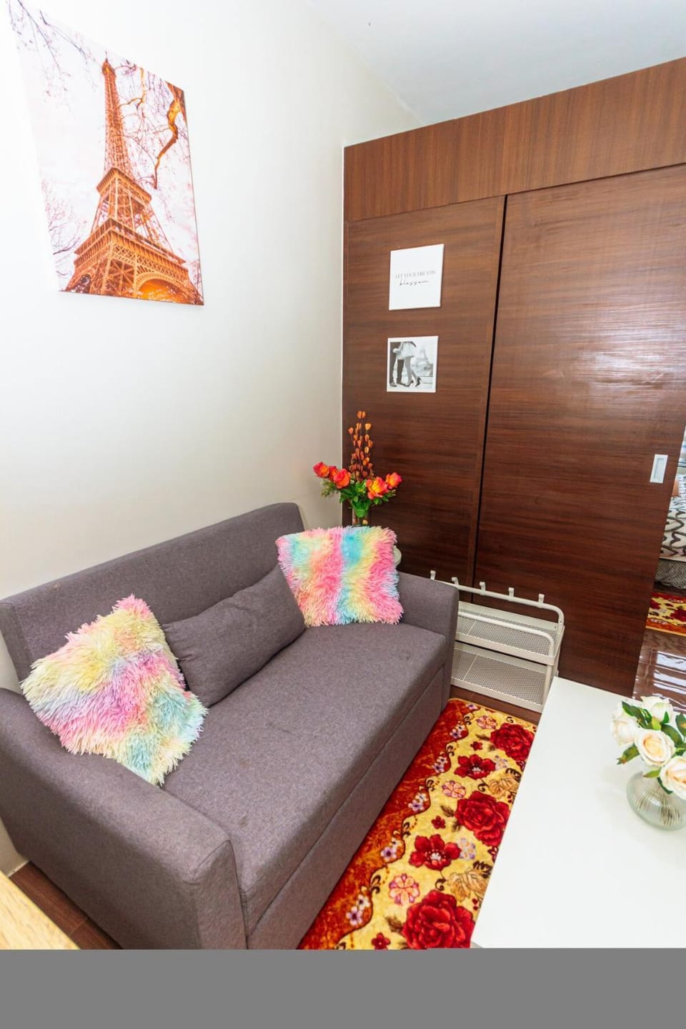 The Zen Escape 1BR Makati swim gym park cook 300MB 5940 Apartment in Pasay
