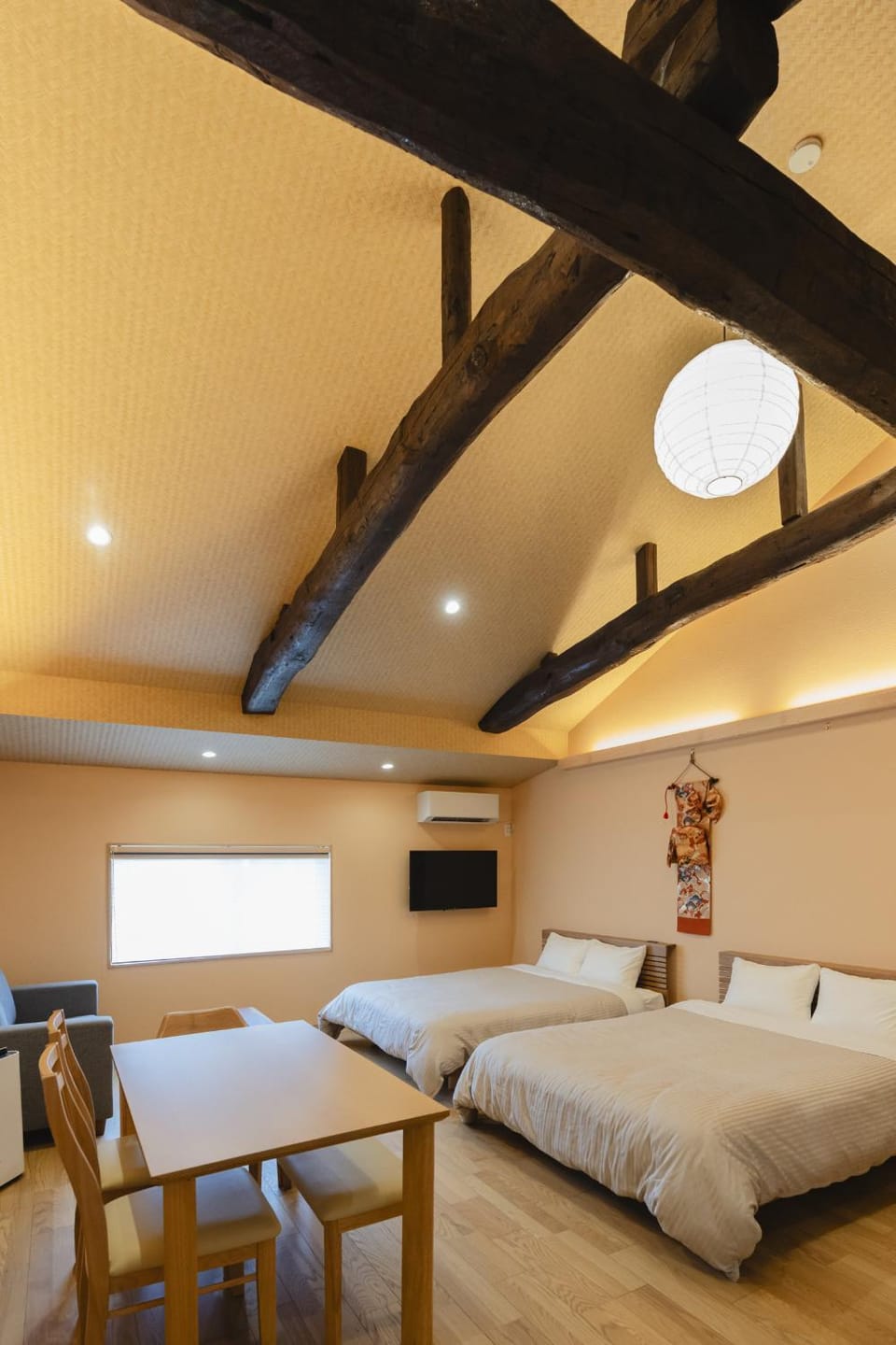 Photo of the whole room