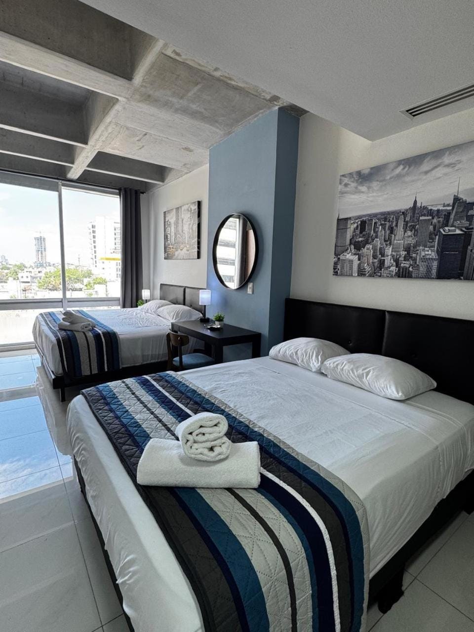 Premium suite en Santa Lucia, alberca, gym, kids club, estacionamiento 307 Apartment in Monterrey