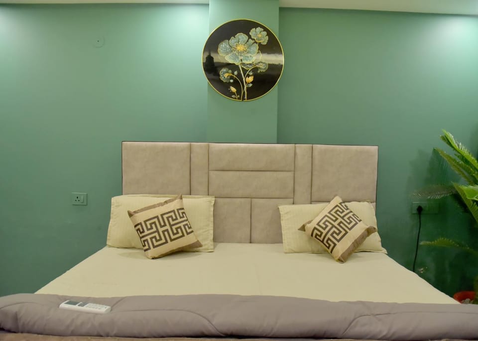 Nilay Peaceful & Independent Couple Friendly Apartment in Dehradun
