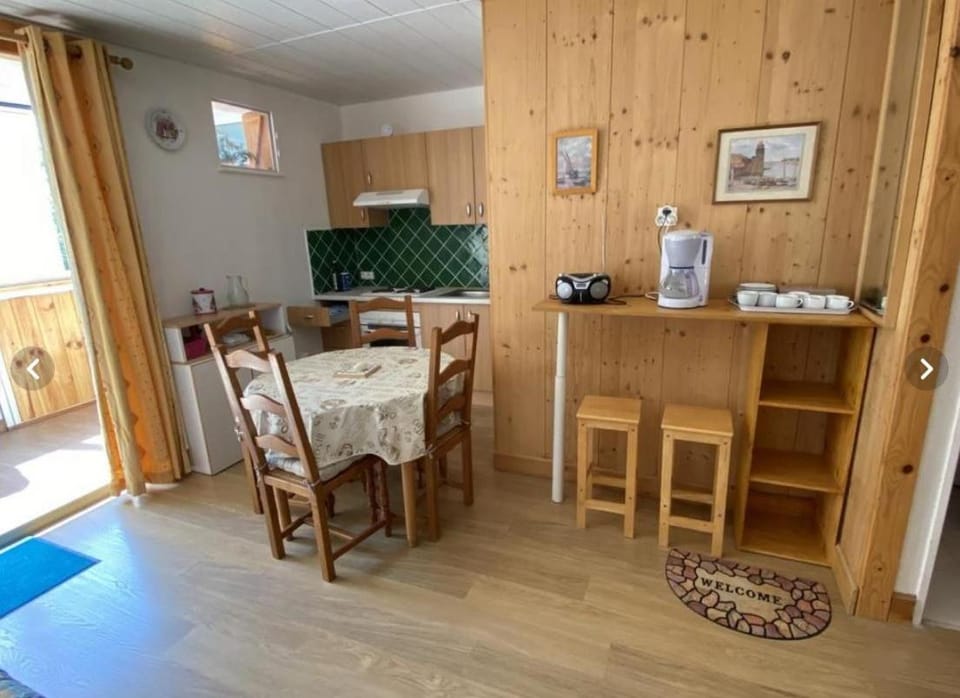 T1 meublé 300 m plage - 20 m des commerces Apartment in Argeles-sur-Mer