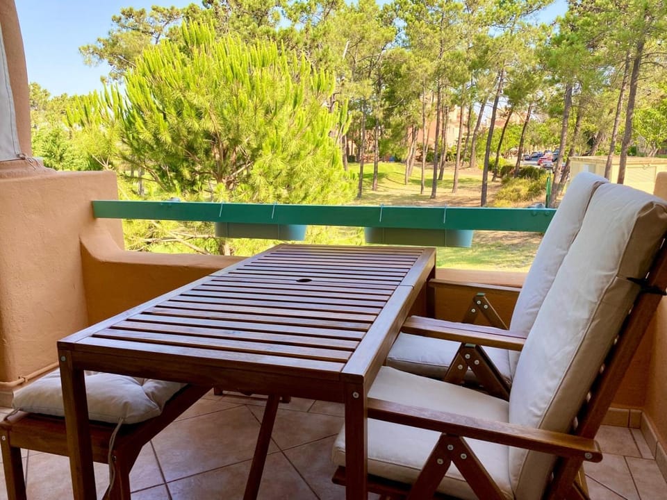 DUPLEX NUEVO URB ALTAVISTA VISTAS CAMPO de GOLF con PISCINA Aire Acondionado y Wifi -SOLO FAMILIAS o PAREJA- NO GRUPOS Apartment in Costa de la Luz