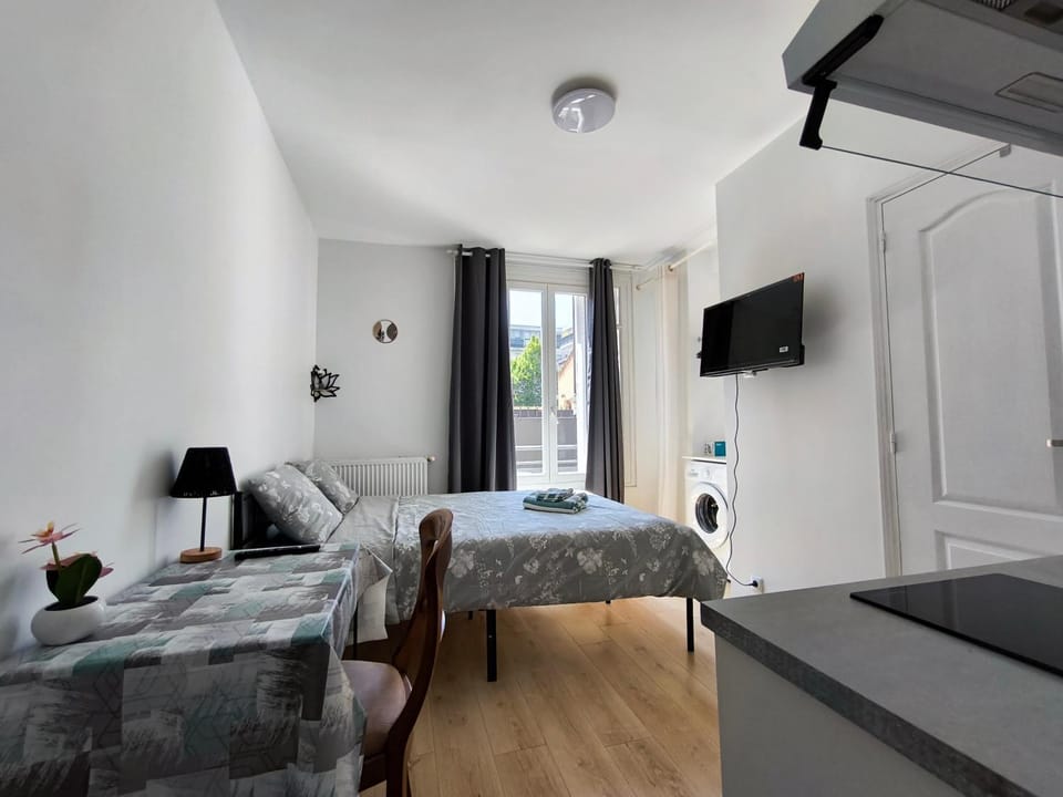 Studio calme au centre de Vitry Apartment in Vitry-sur-Seine
