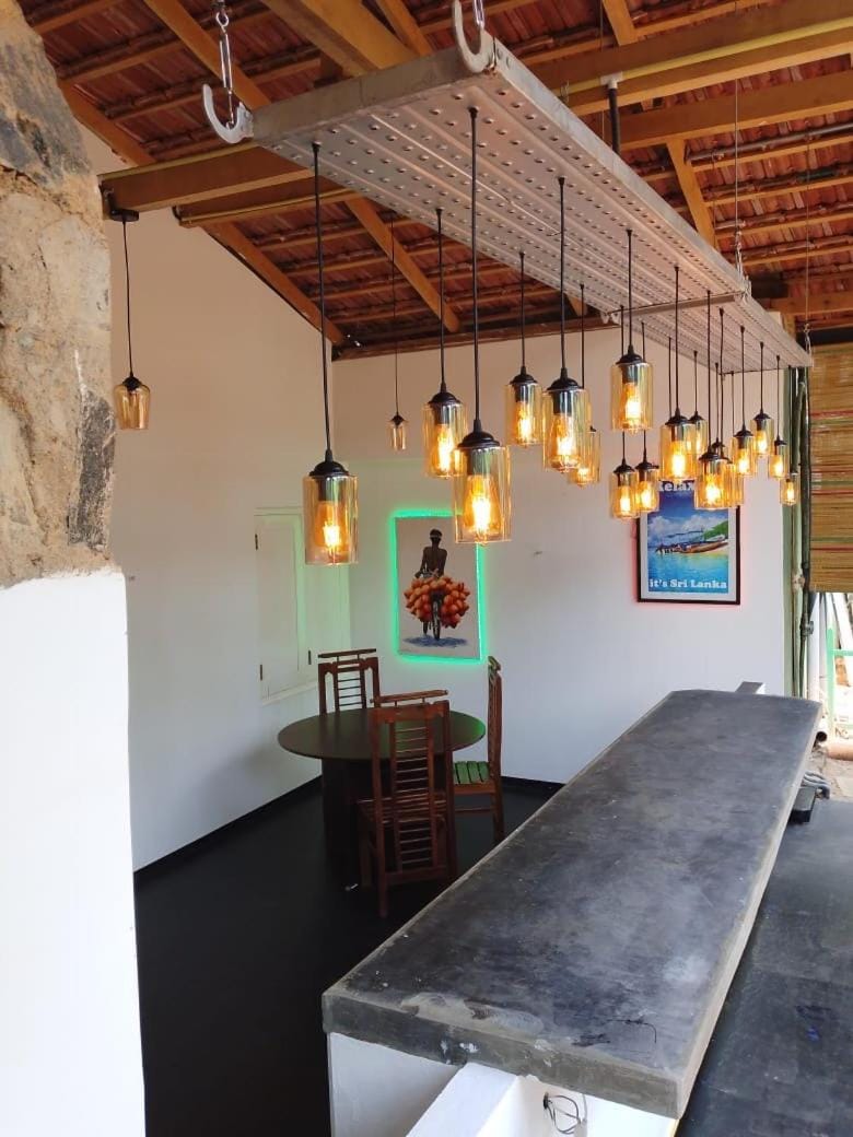 Bella House Bristo Hotel in Western Province
