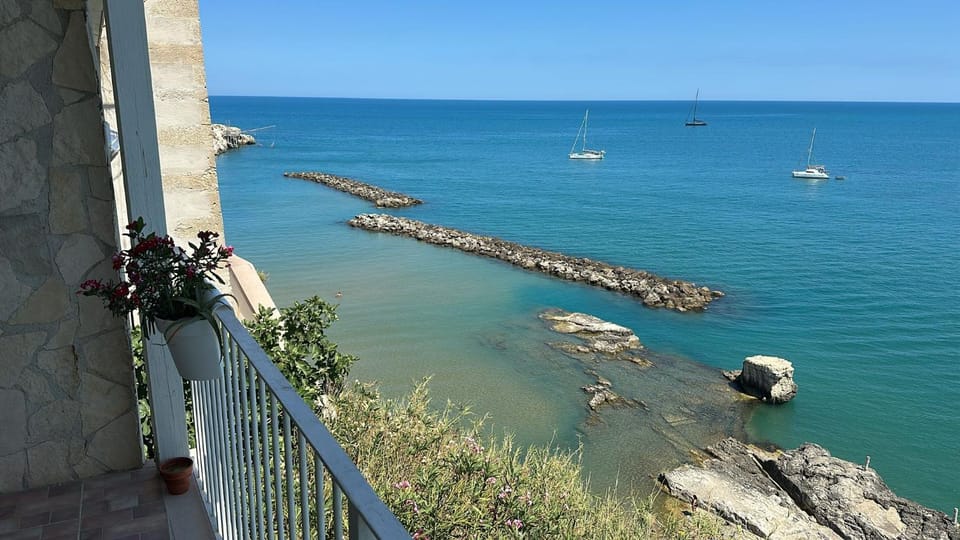Dolce Vita Terrace On the Ocean - Veranda Sul Mare Apartment in Vieste