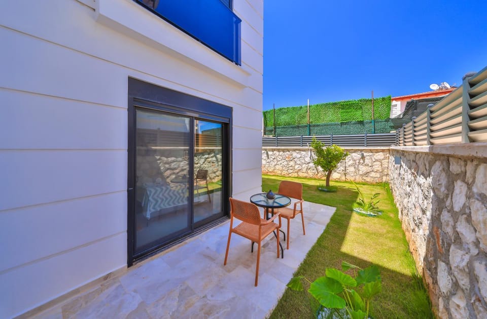 Spring, Garden, Balcony/Terrace, Garden view