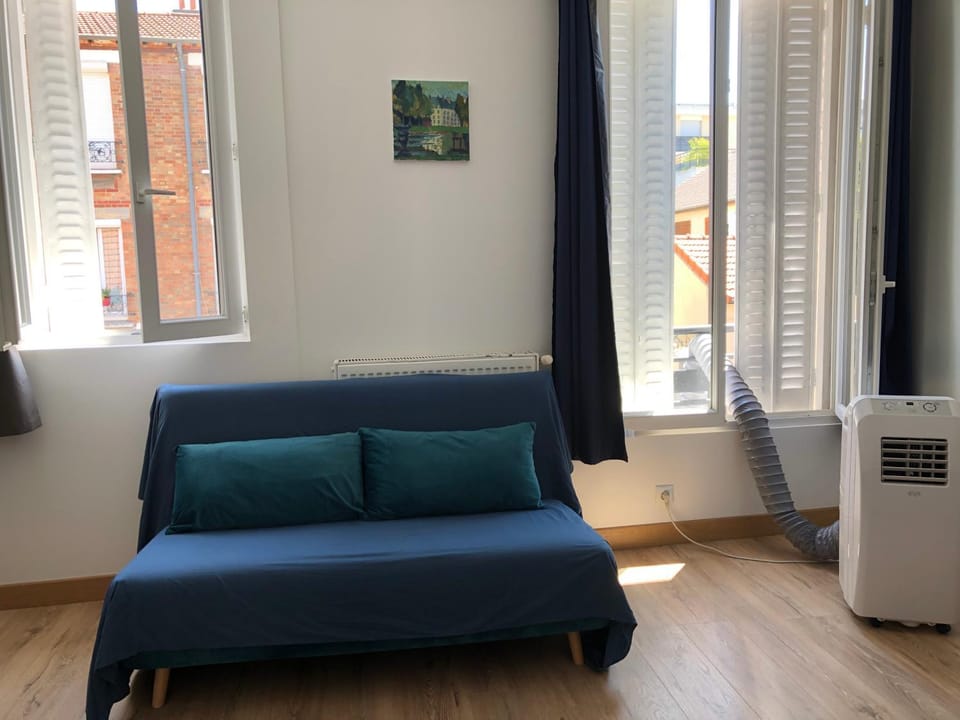 Grand studio lumineux Apartment in Vitry-sur-Seine