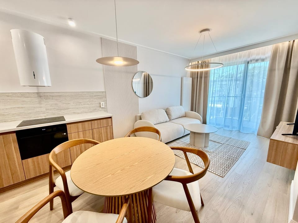 Rezydencja Niechorze D301 Boho Studio z z Basenem, Sauną, Jacuzzi, przy samej PLAŻY - 5D Apartments Apartment in West Pomeranian Voivodeship, Poland