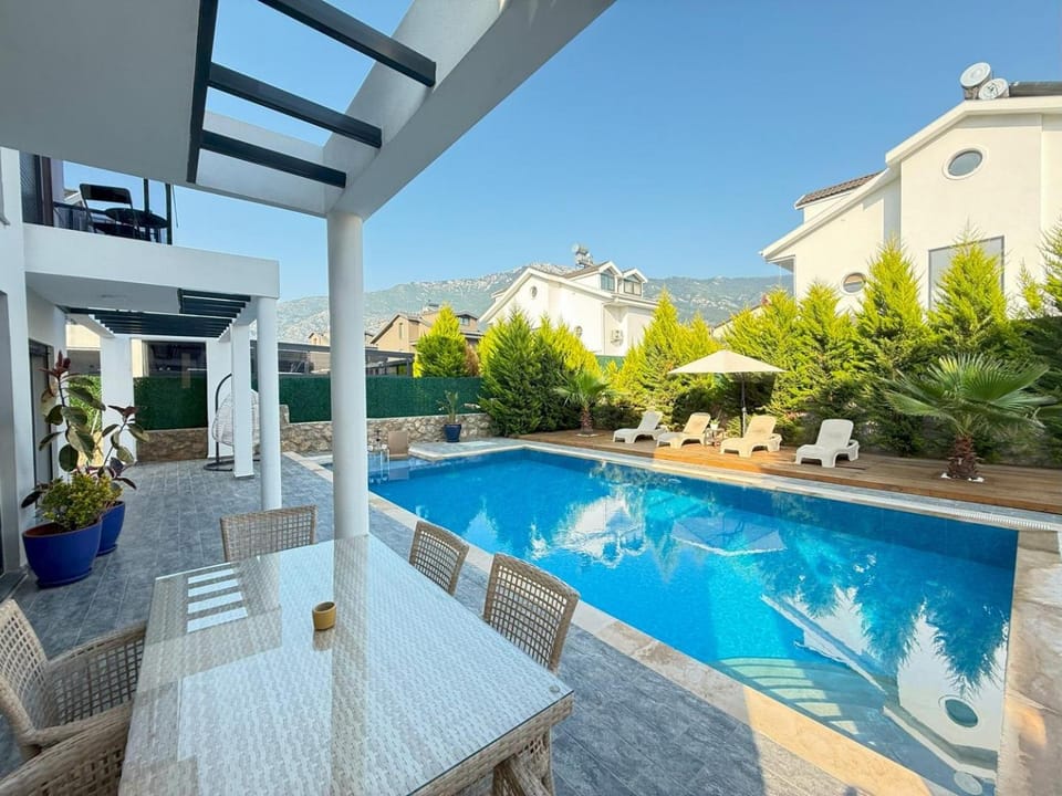 Patio, Balcony/Terrace