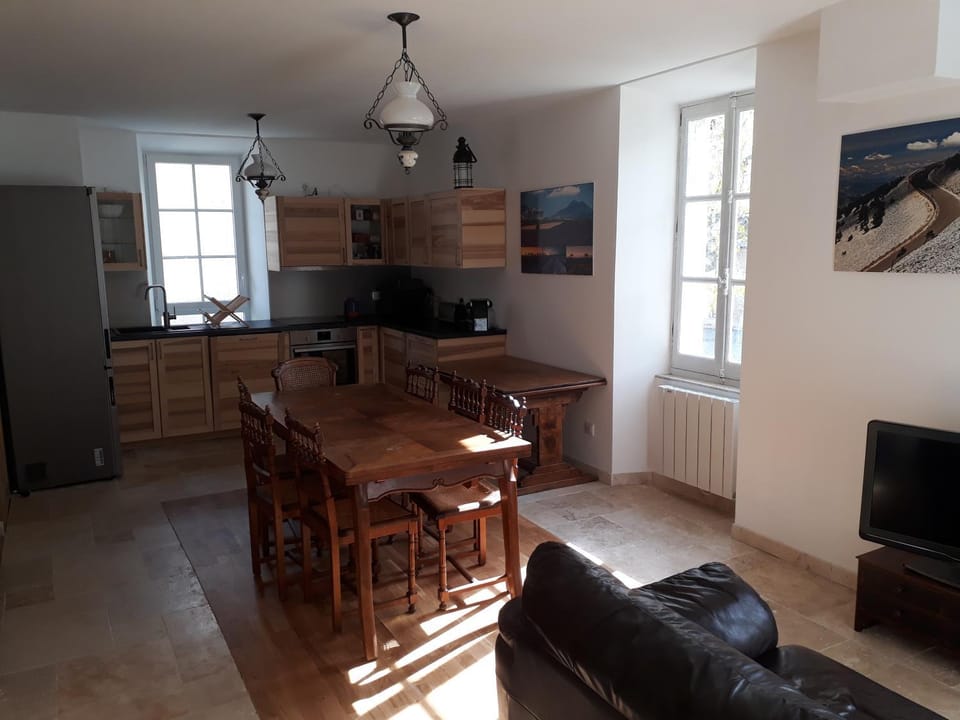 Appartement dans maison de caractère avec piscine Apartment in Provence-Alpes-Côte d'Azur