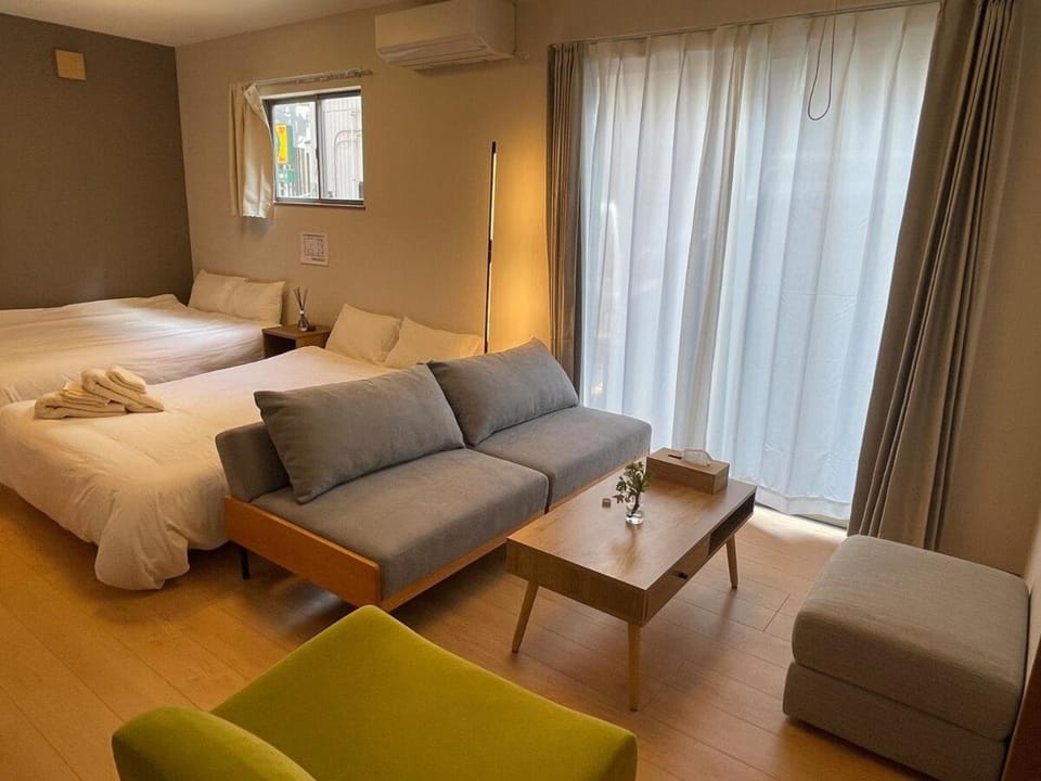 Central Tokyo,Skytree 2min by train,Akihabara 6min,Asakusa 10min,Shinjuku 22min direct access for each House in Japan