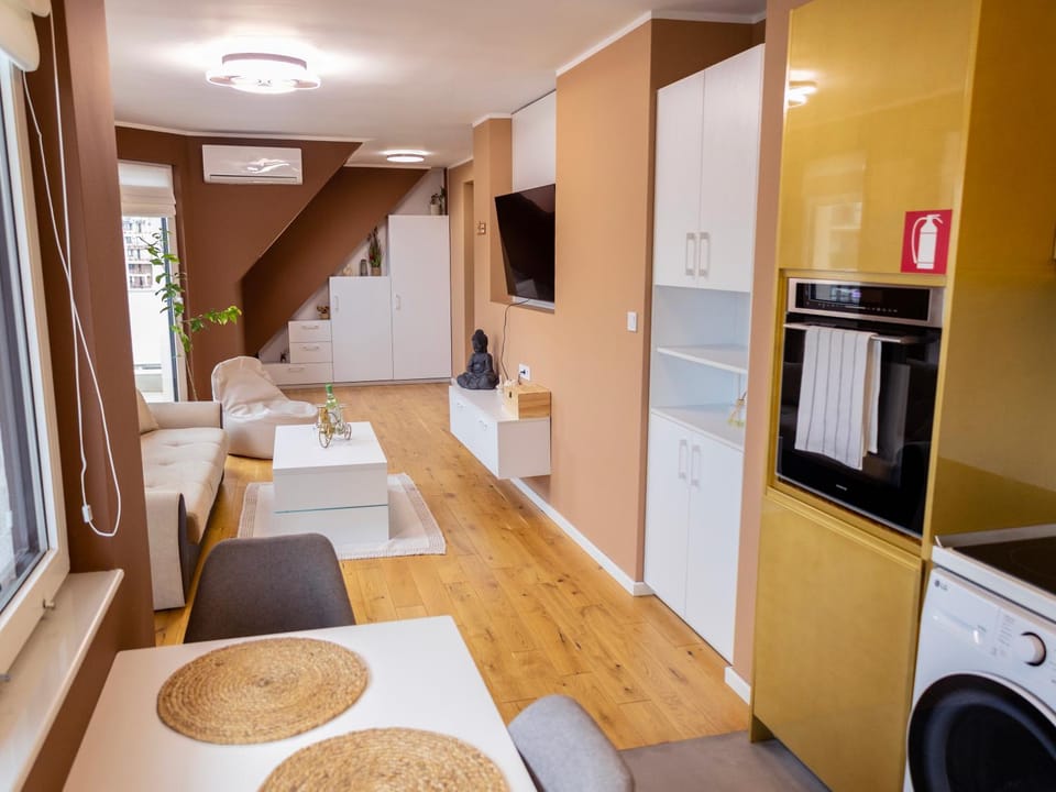 Living room, kitchen