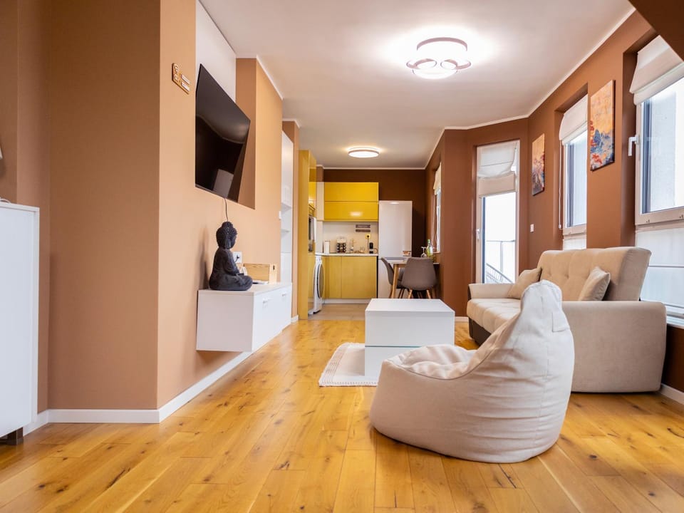 Living room, kitchen