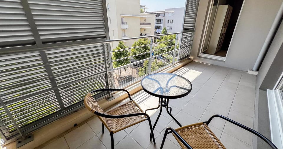 View (from property/room), Balcony/Terrace, Seating area