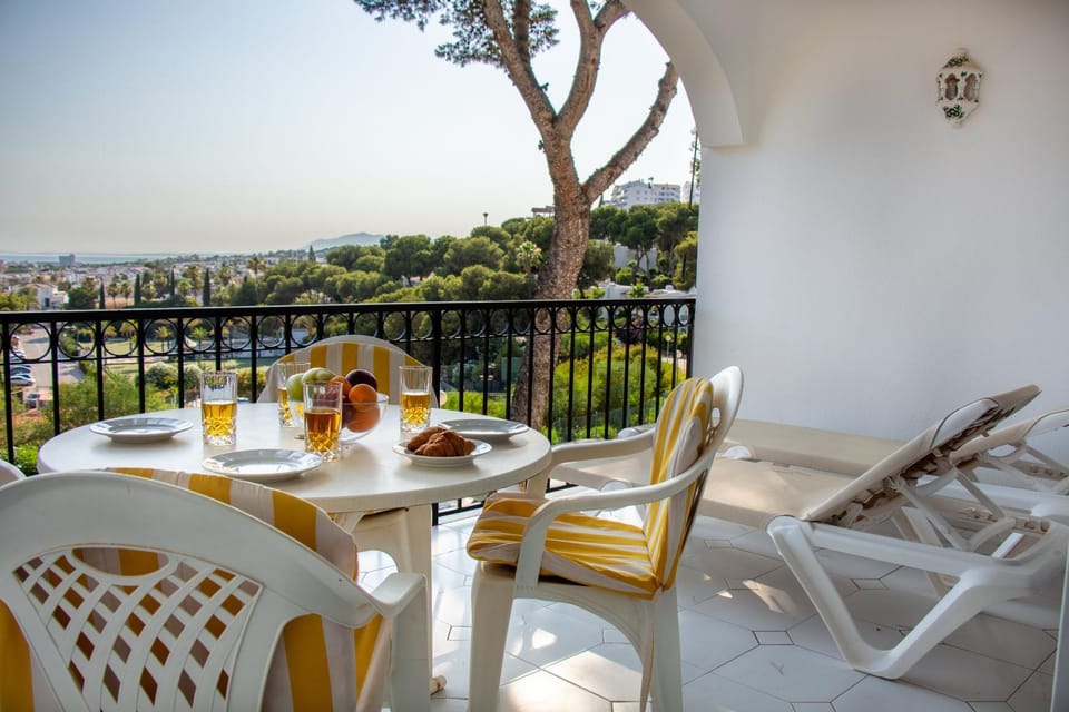 Miraflores Apartment with beautiful view Apartment in Costa del Sol