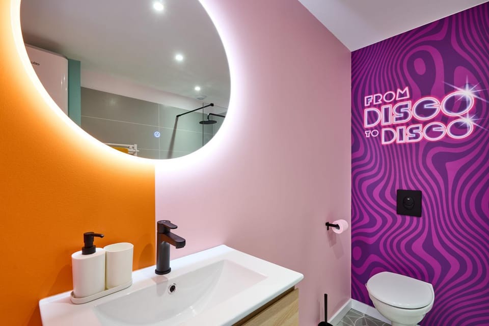 Toilet, Bathroom