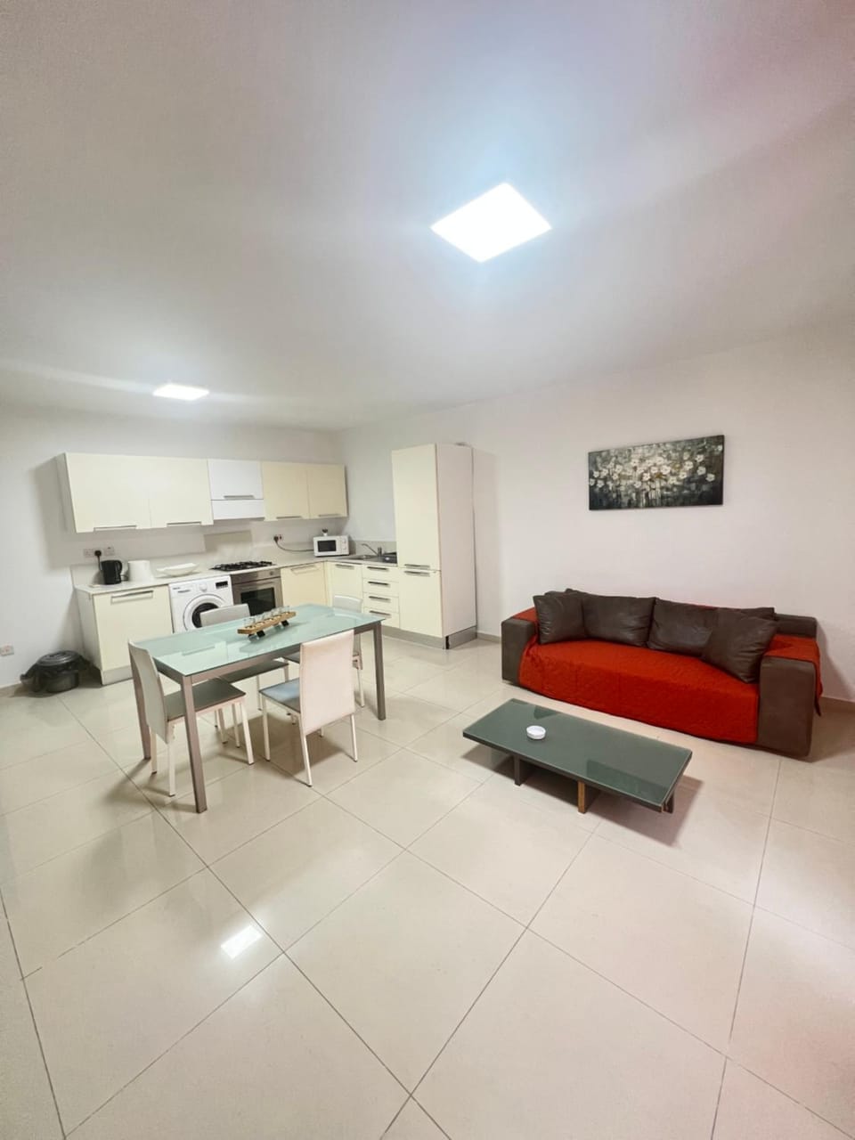 Angel Court Apartment in Saint Julians
