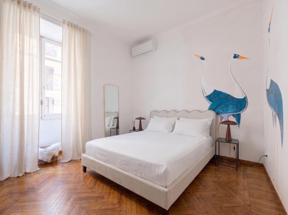 Bed, Photo of the whole room, Bedroom, air conditioner