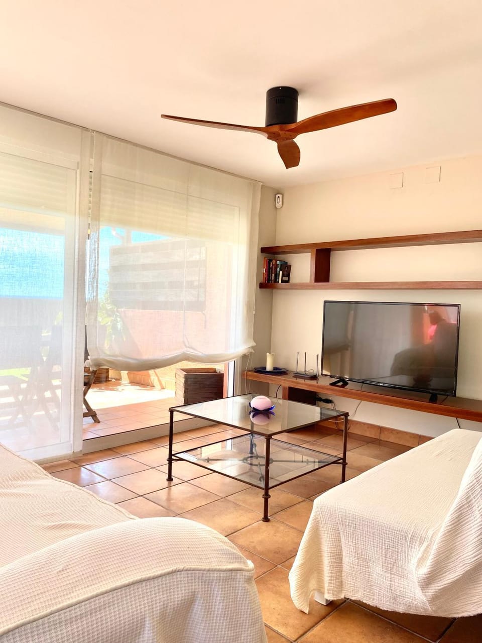 Communal lounge/ TV room, TV and multimedia