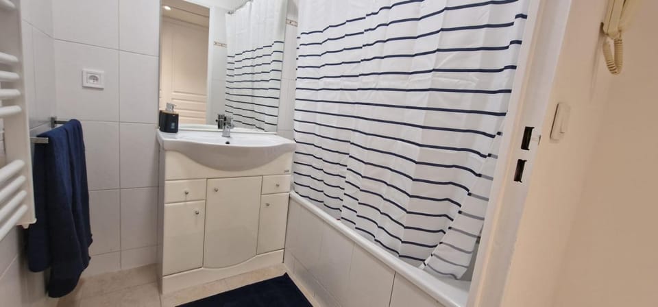 Le Marin - Pool and parking Apartment in Antibes