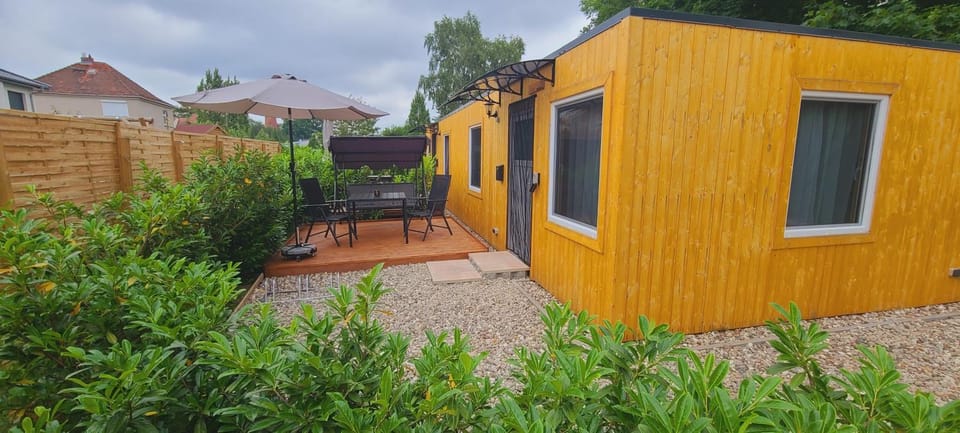 Property building, Garden, Garden, Garden view