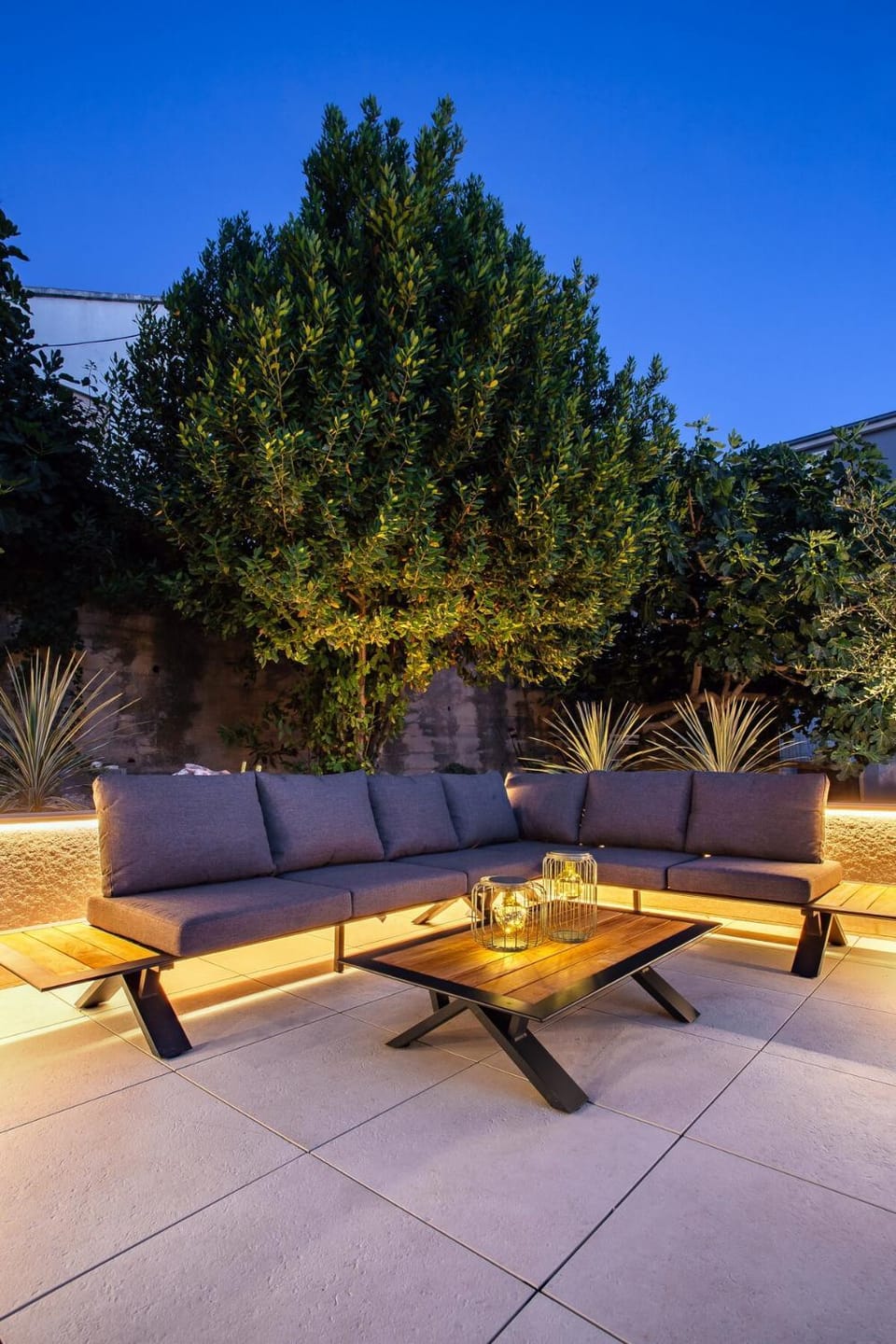 heated pool apartment KaLeGa Apartment in Split