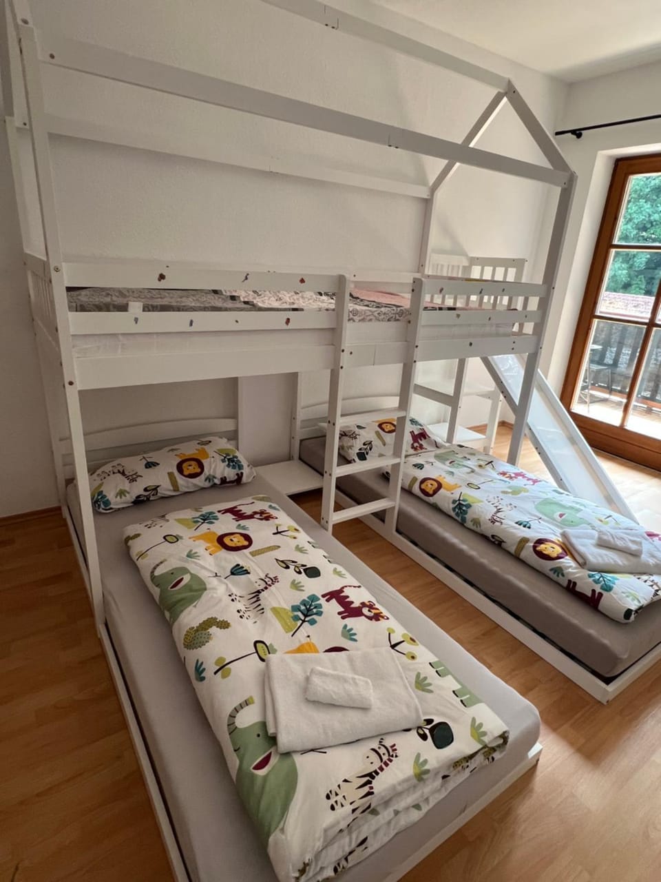 Timos Dahoam 93qm Balkon und familienfreundlich Apartment in Tyrol