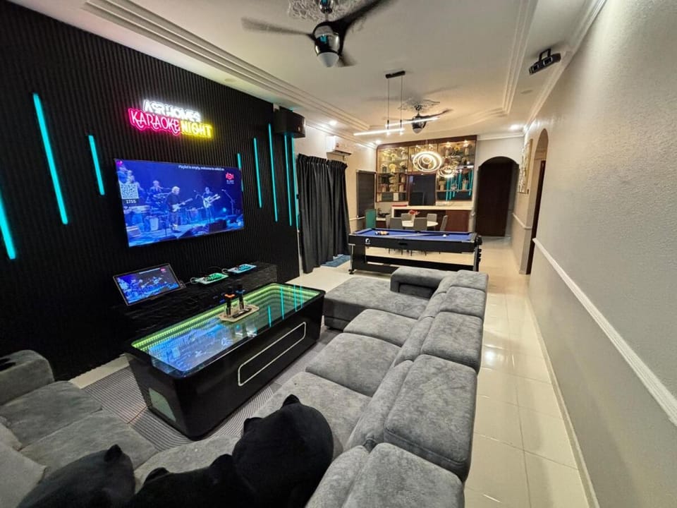 Kulai Neon Bliss Villa House in Johor