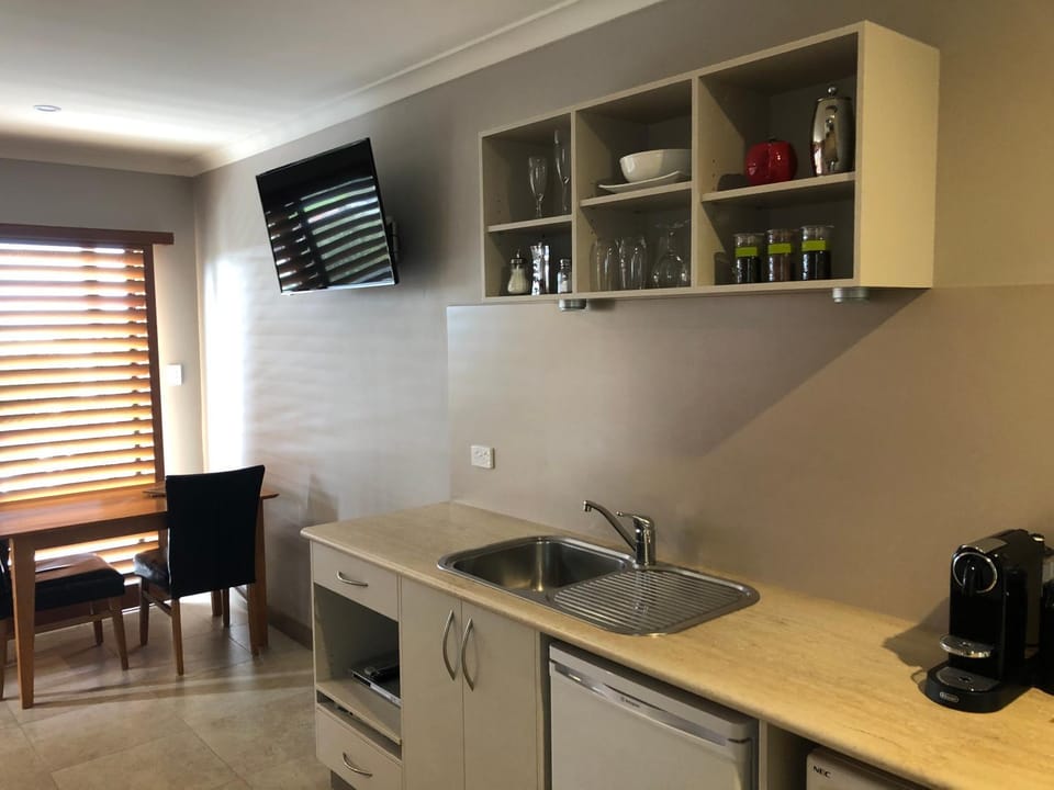 Saltair Luxury Accommodation - Adults Only Bed and Breakfast in Albany