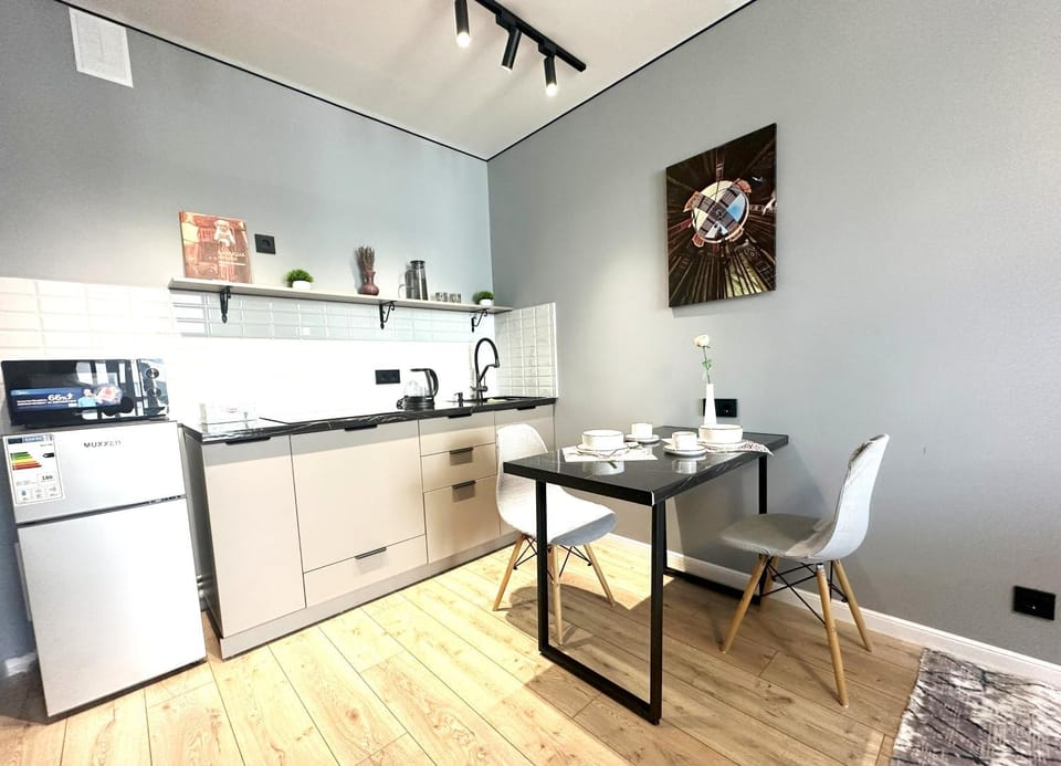 Coffee/tea facilities, Dining area, Communal kitchen, stove
